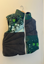 Load image into Gallery viewer, Celtics Puffer Vest
