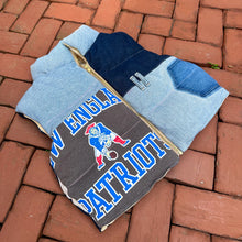 Load image into Gallery viewer, Patriots Puffer Vest
