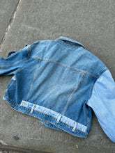 Load image into Gallery viewer, Daily Denim Jacket
